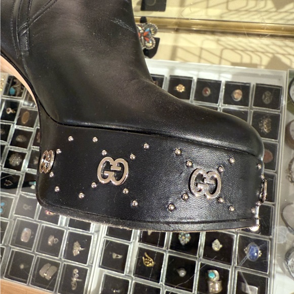 Gucci Janaya Black Leather Silver GG Logo Hourglass Heel Ankle Boots EU40 / US 9 - Picture 7 of 10